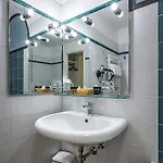 Residenza Alessandra Oda ve Kahvaltı 4*