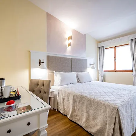 Residenza Alessandra 4* Florencja