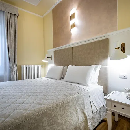 Residenza Alessandra Nocleg ze śniadaniem 4*