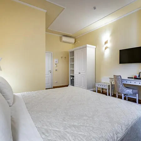 Nocleg ze śniadaniem Residenza Alessandra 4*