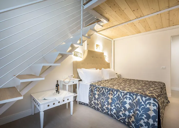 Residenza Alessandra Bed & Breakfast 4*