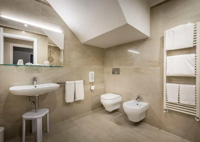 Bed & Breakfast Residenza Alessandra 4*