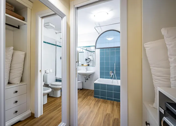 Bed & Breakfast Residenza Alessandra 4*