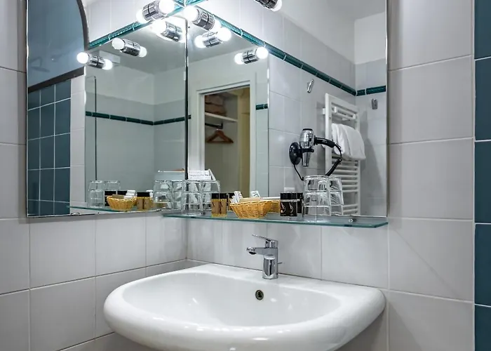 Residenza Alessandra Bed & Breakfast 4*