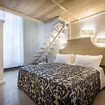 Residenza Alessandra 4*