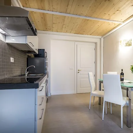 Residenza Alessandra فندق مبيت وإفطار 4*