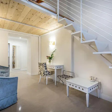 Residenza Alessandra 4*