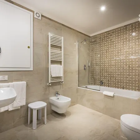 Residenza Alessandra Bed and Breakfast Φλωρεντία