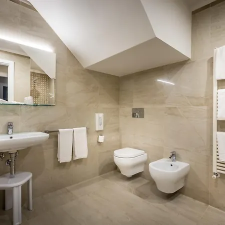 فندق مبيت وإفطار Residenza Alessandra 4*