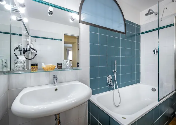 Residenza Alessandra 4*